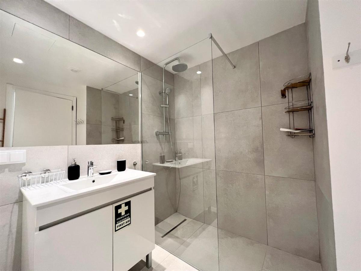 Albufeira Twins 2 With Pool By Homing Apartment Bagian luar foto